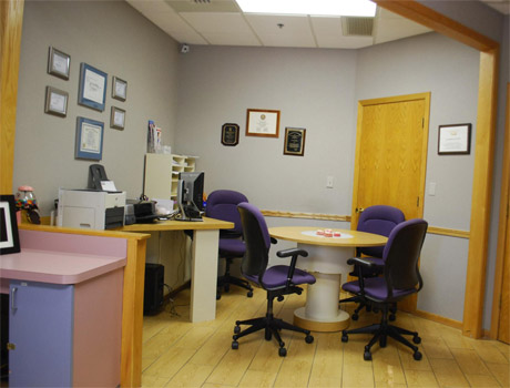 Consultation room. Dr. Razdolsky and his Treatment Coordinator will perform thorough examination and will propose best course of action.